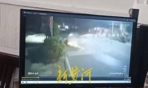 河南一女子借车醉驾超速致3人身亡，家属：车主明知对方醉酒还借车，也被逮捕起诉